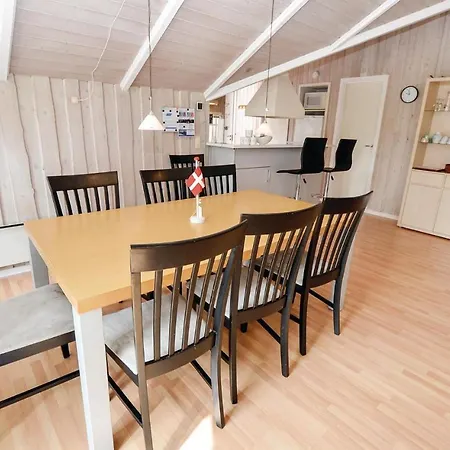 Hébergement de vacances Four-bedroom Holiday In Sydals *